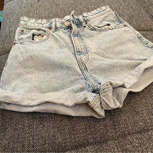 Zara short